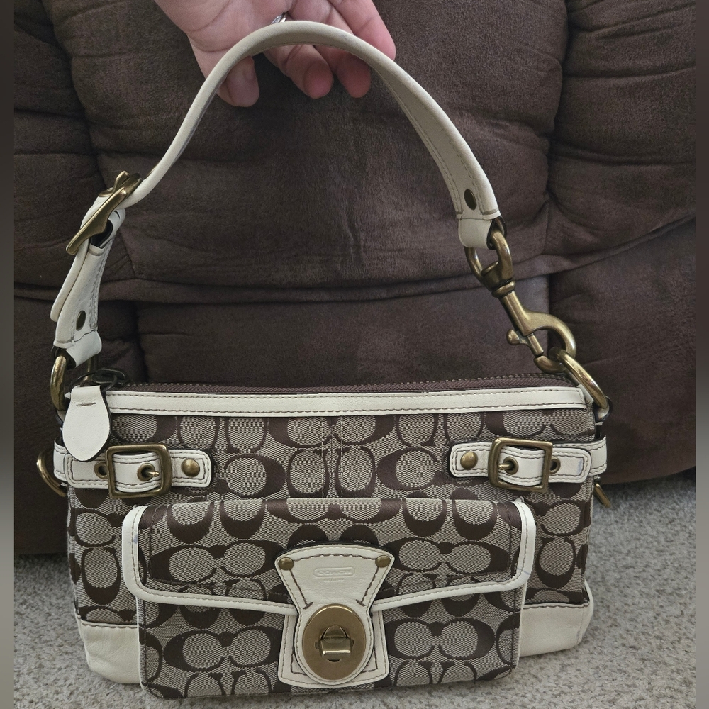 Coach Legacy Signature Turnlock Shoulder Bag in white & signature canvas-- Rare